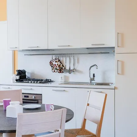 Apartment Sforni - By Myhomeincomo